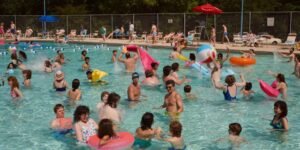 swimming pool contractors
